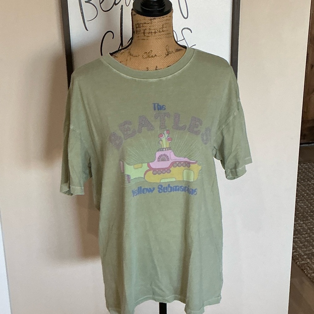 Women’s tee!